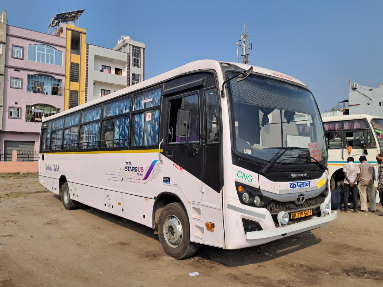 Starbus front angled view with buildings